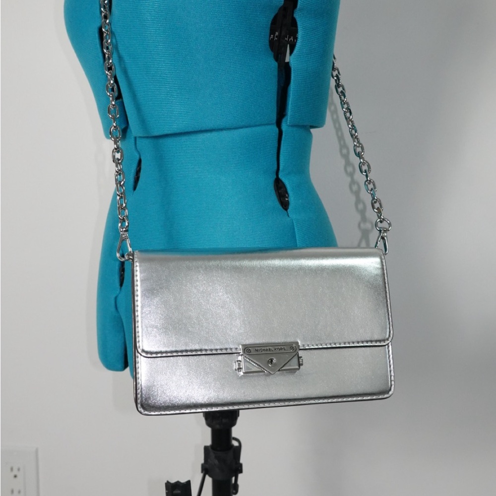 Silver Leather Micheal Kors Crossbody Handbag